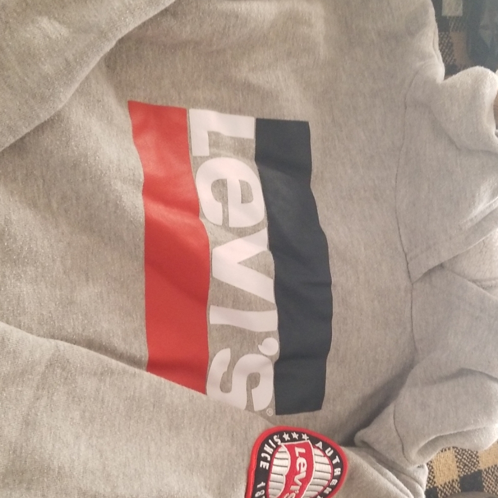 Boys Levi's hoodie with pocket